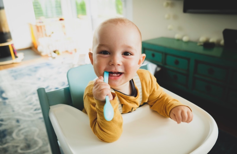 How to Know if Your Baby is Ready for Solids